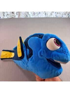 Disney Pixar Finding Dory Plush Stuffed Fish Toy Blue Yellow 15”